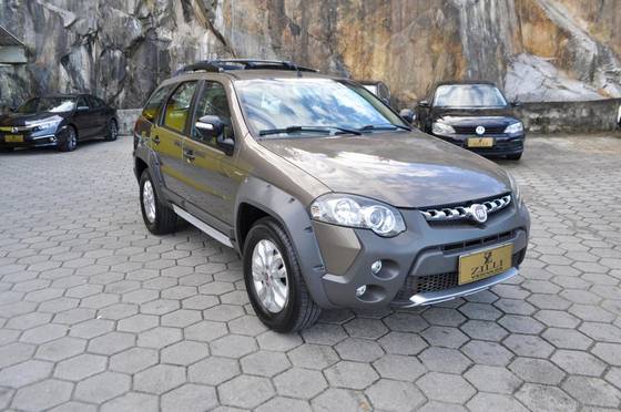 FIAT PALIO 1.8 MPI ADVENTURE WEEKEND 16V FLEX 4P AUTOMATIZADO FIAT PALIO 1.8 MPI ADVENTURE WEEKEND 16V FLEX 4P AUTOMATIZADO